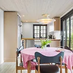 Tatil Evi Awesome In With Kitchen Roslev