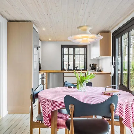 Σπίτι διακοπών Awesome In With Kitchen Roslev