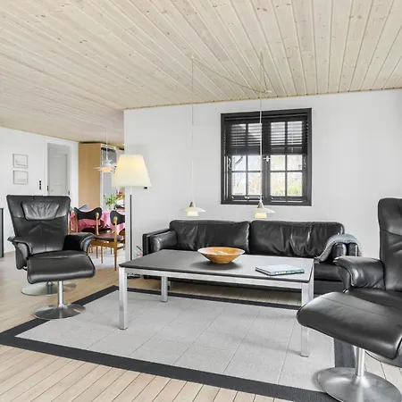 Vakantiehuis Awesome In With Kitchen *