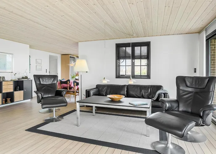 Vakantiehuis Awesome In With Kitchen *